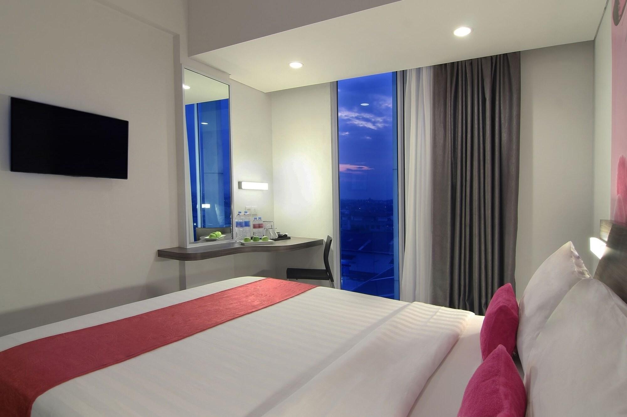 Favehotel Pekanbaru Esterno foto