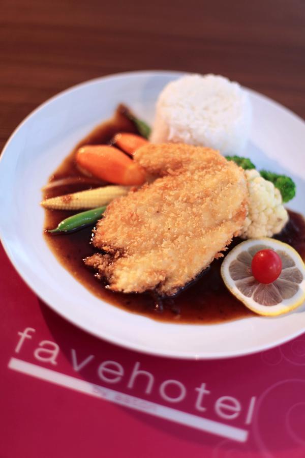 Favehotel Pekanbaru Esterno foto